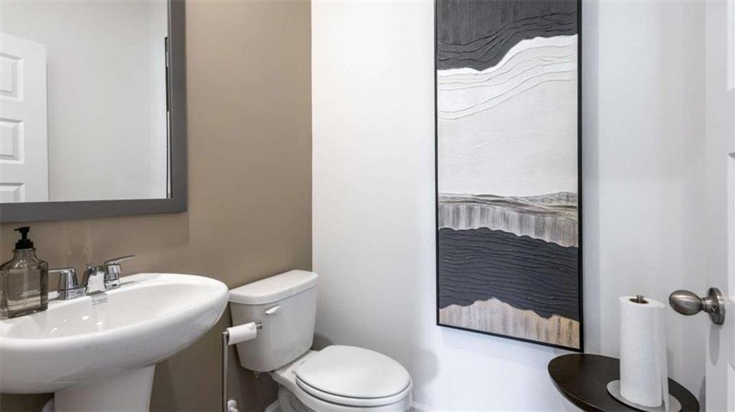 Furnished interior view inside a new home in Barrett Cove, Marietta (Image 12).