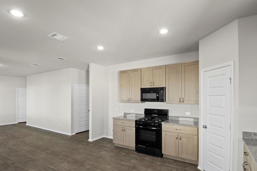 Furnished interior view inside a new home in Harvest Ridge, Elgin (Image 13).