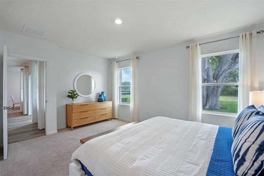 Furnished interior view inside a new home in Fountain View, Ormond Beach (Image 37).