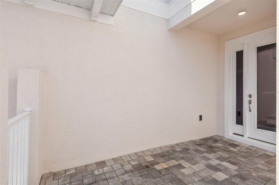 Spacious, unfurnished interior of a new home in Lagoon Residences at Epperson, Wesley Chapel (Image 39).