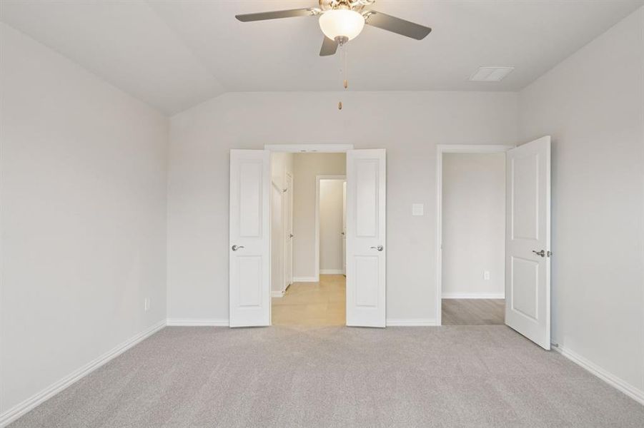 Spacious, unfurnished interior of a new home in Parks at Foster Crossing - Premier Series, Anna (Image 19). Spacious, unfurnished interior of a new home in Parks at Foster Crossing - Premier Series, Anna (Image 19).