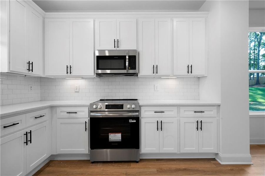 Furnished interior view inside a new home in , Dallas (Image 3).