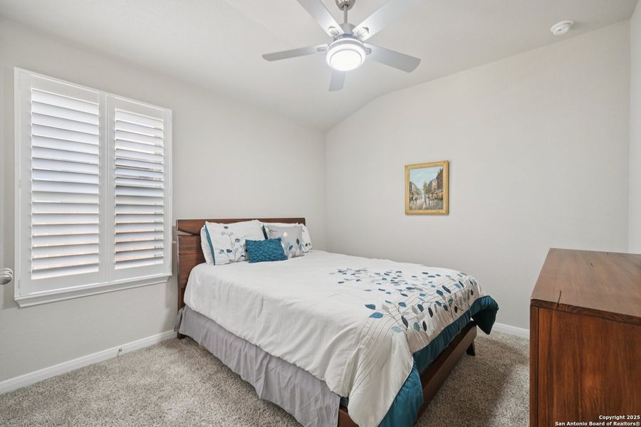 Furnished interior view inside a new home in Meyers Landing, New Braunfels (Image 11).