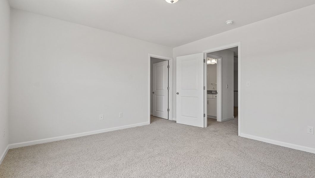 Spacious, unfurnished interior of a new home in Pleasant Grove, Weaverville (Image 24).