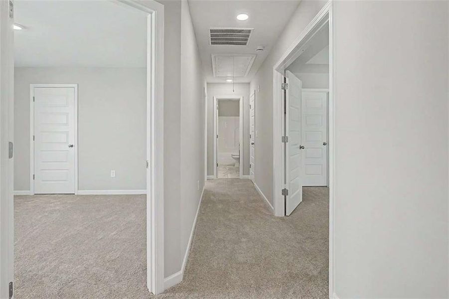 Spacious, unfurnished interior of a new home in Traditions at Cedarcrest, Dallas (Image 27).