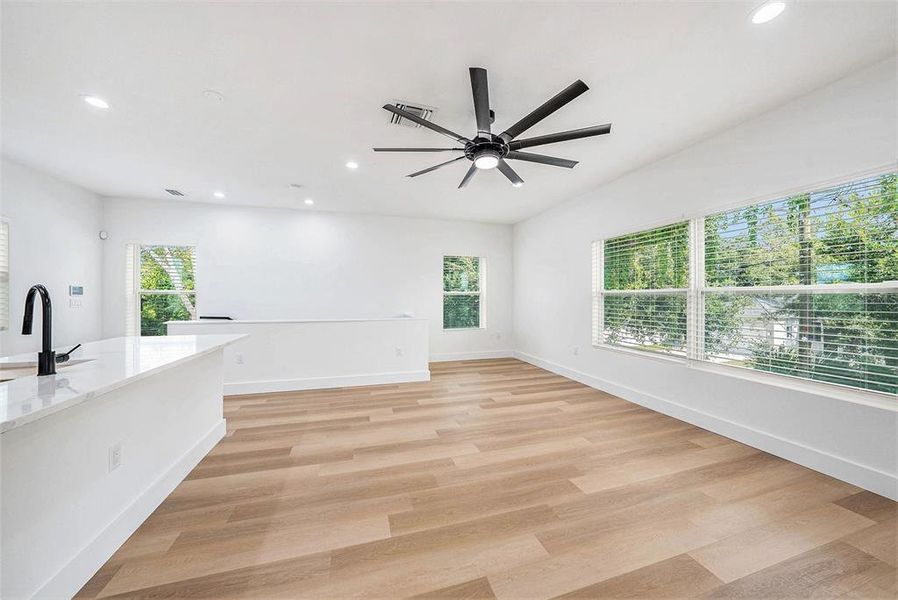 Spacious, unfurnished interior of a new home in , St. Petersburg (Image 37). Spacious, unfurnished interior of a new home in , St. Petersburg (Image 37).