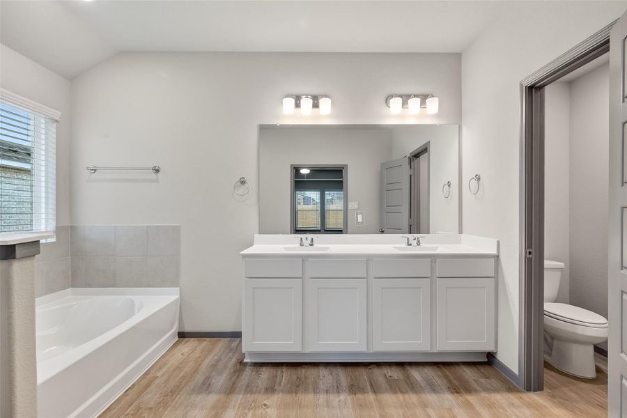 Furnished interior view inside a new home in Rollingbrook Estates, Baytown (Image 17).