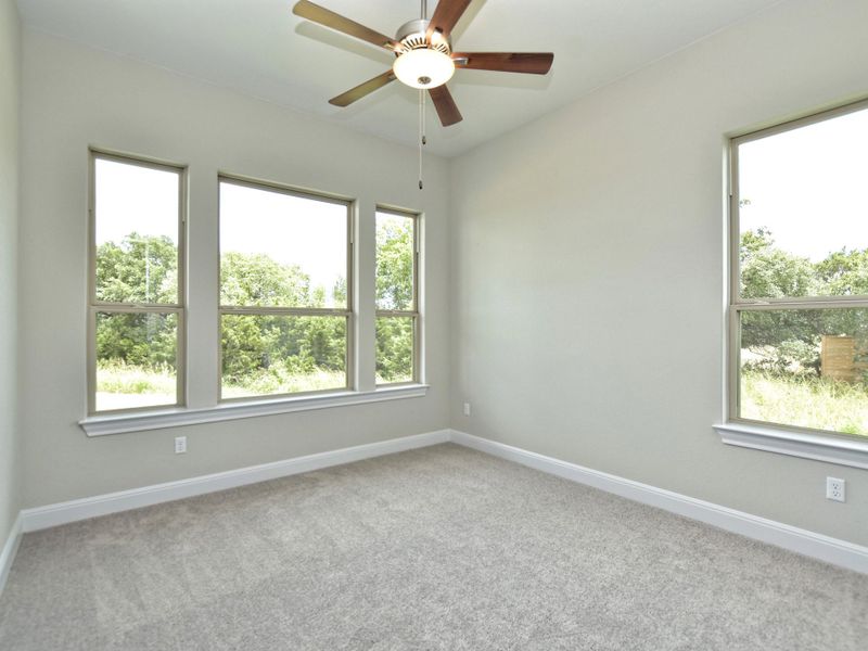Representative unfurnished interior of a home built from the Siena III by Giddens Homes in Clearwater Ranch, Liberty Hill (Image 217).