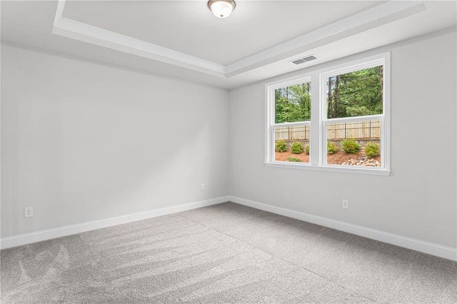 Spacious, unfurnished interior of a new home in Sun City Peachtree, Griffin (Image 11).