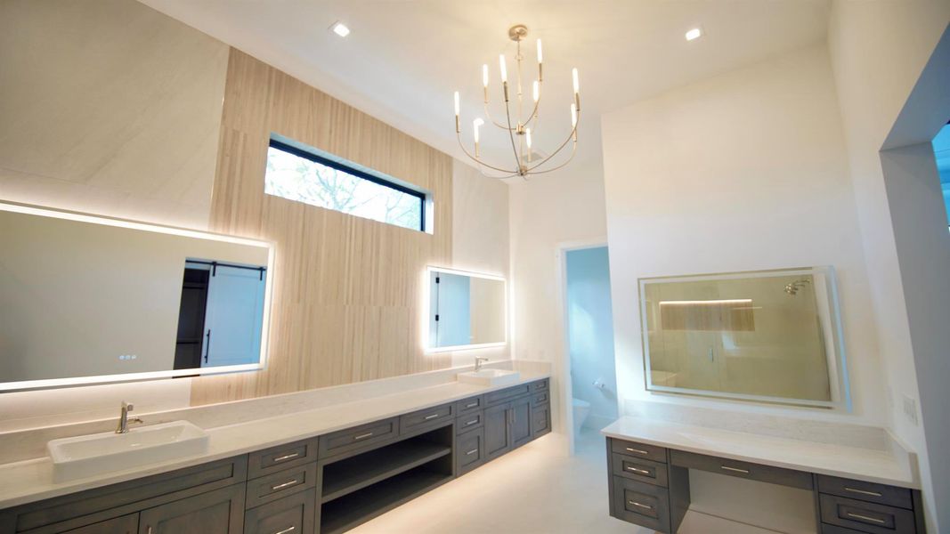 Furnished interior view inside a new home in , Palm Beach Gardens (Image 9).