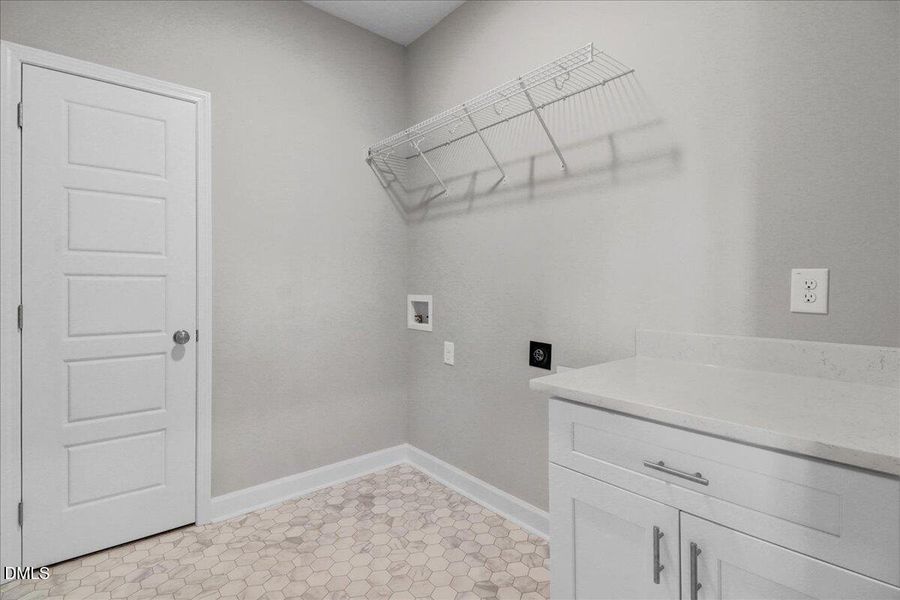 25-103 Baileys Pl-25