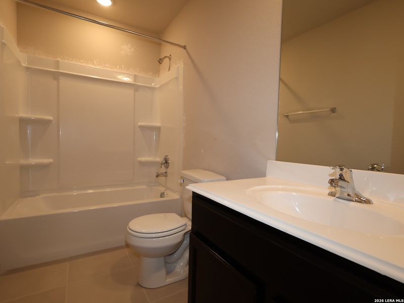 Close-up of interior finishes inside a home in Jordan's Ranch, San Antonio (Image 15).