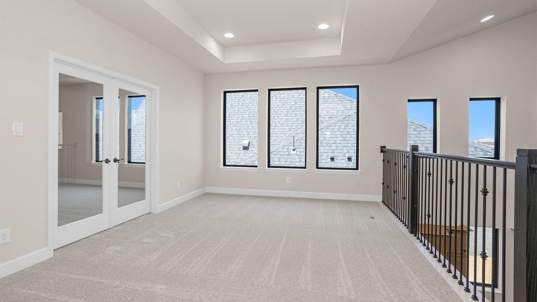 Spacious, unfurnished interior of a new home in Elyson, Katy (Image 6).