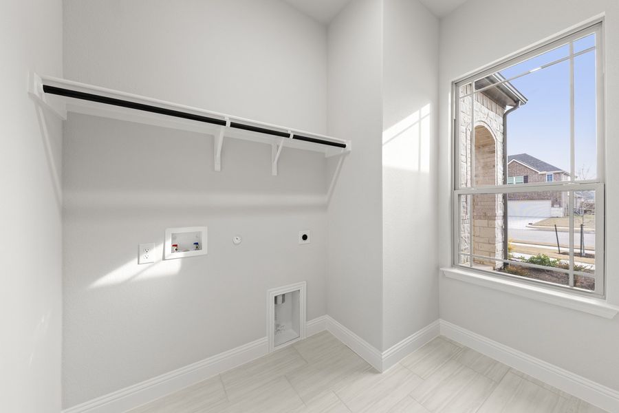 Spacious, unfurnished interior of a new home in Anna Town Square, Anna (Image 20). Spacious, unfurnished interior of a new home in Anna Town Square, Anna (Image 20).