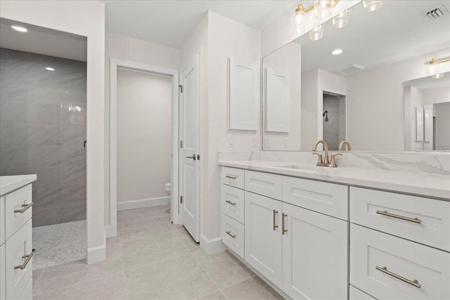 Furnished interior view inside a new home in , Englewood (Image 10).