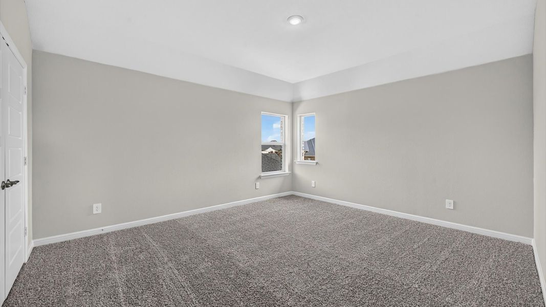 Representative unfurnished interior of a home built from the The Aspen by D.R. Horton in Lakeview Pointe, Midlothian (Image 24).
