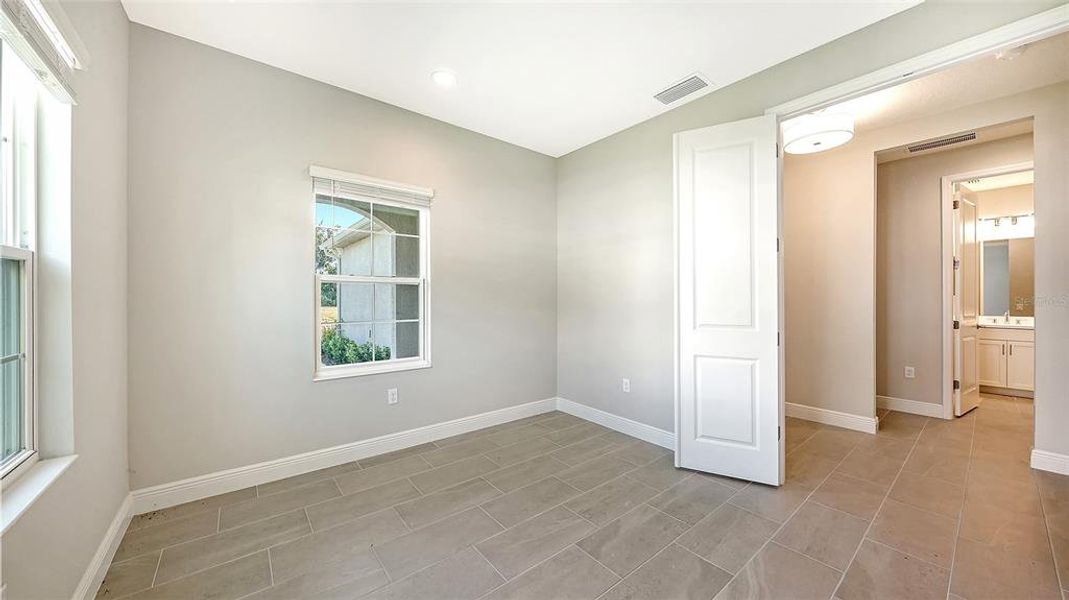 Spacious, unfurnished interior of a new home in Wildleaf at North River Ranch, Parrish (Image 33). Spacious, unfurnished interior of a new home in Wildleaf at North River Ranch, Parrish (Image 33).