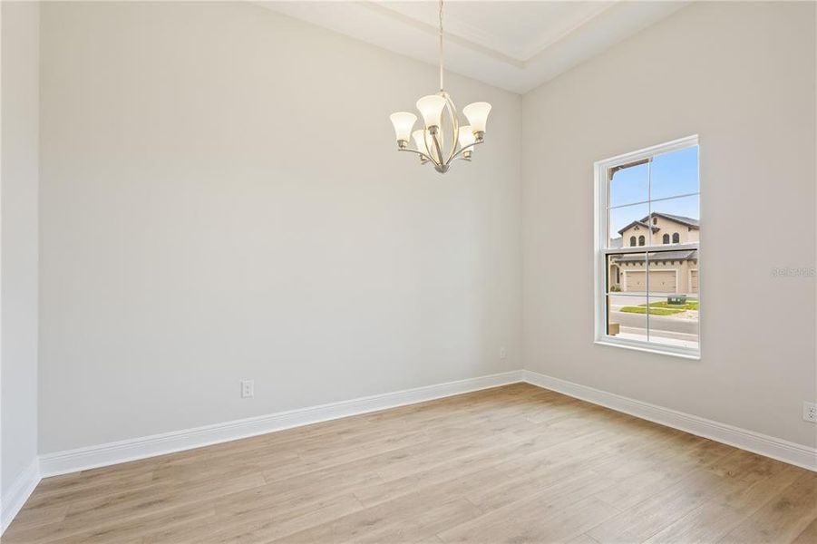 Spacious, unfurnished interior of a new home in Triple Creek, Riverview (Image 26).