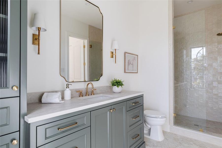 Furnished interior view inside a new home in , Dallas (Image 9).