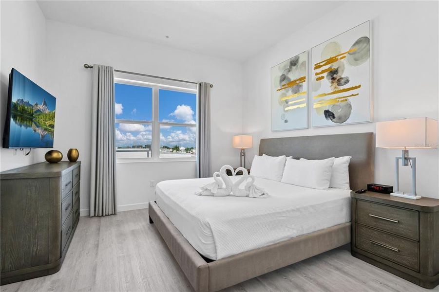 Furnished interior view inside a new home in , Davenport (Image 10).