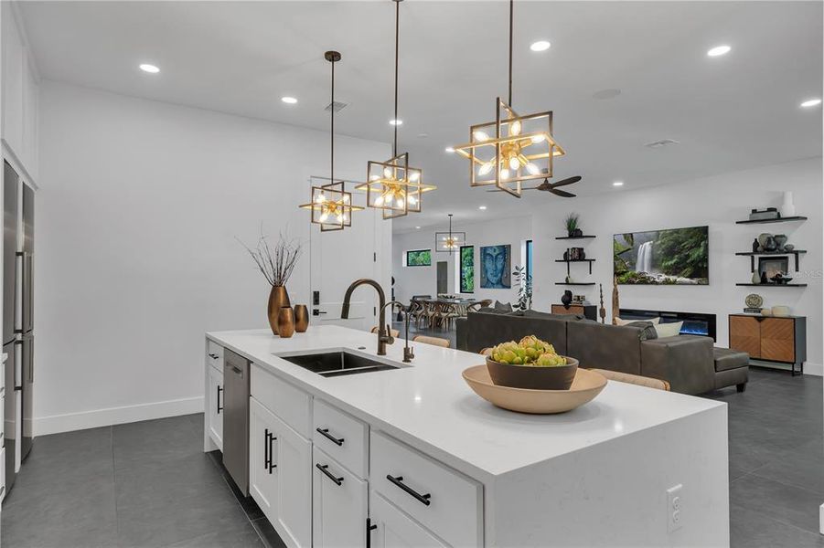 Furnished interior view inside a new home in , Orlando (Image 31).