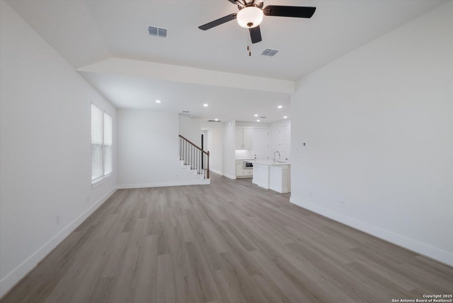 Spacious, unfurnished interior of a new home in Crown Ridge Manor, San Antonio (Image 14). Spacious, unfurnished interior of a new home in Crown Ridge Manor, San Antonio (Image 14).