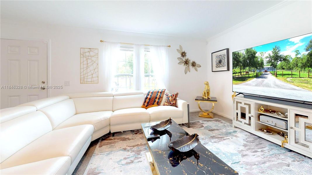 Furnished interior view inside a new home in , Clewiston (Image 4).