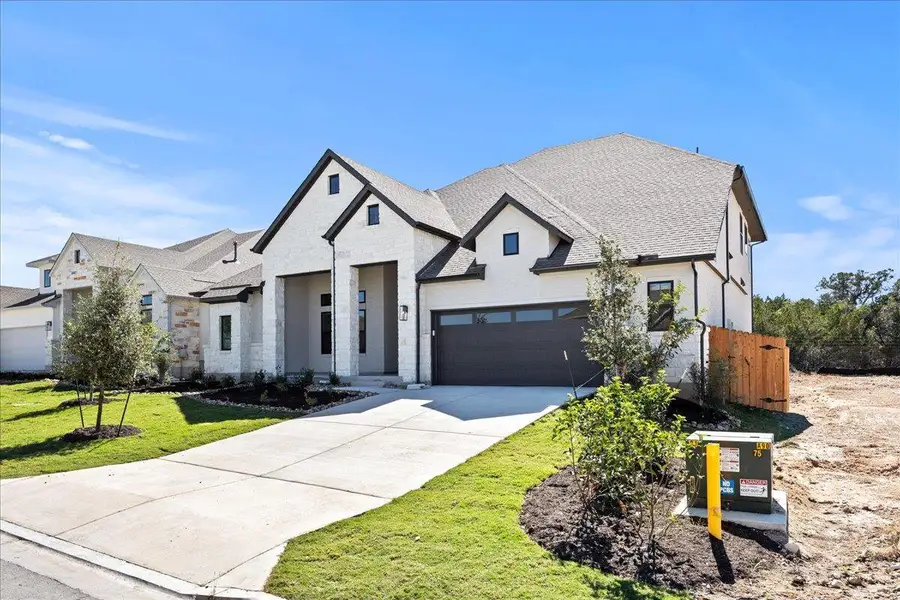 MOVE IN READY!! MOVE IN READY!!