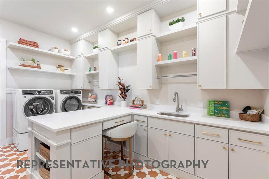 Furnished interior view inside a new home in Furst Ranch, Flower Mound (Image 9).
