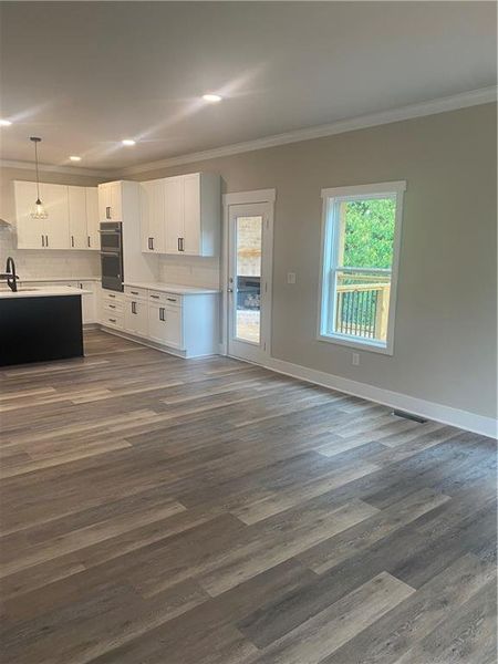 Image 44 of a home in .