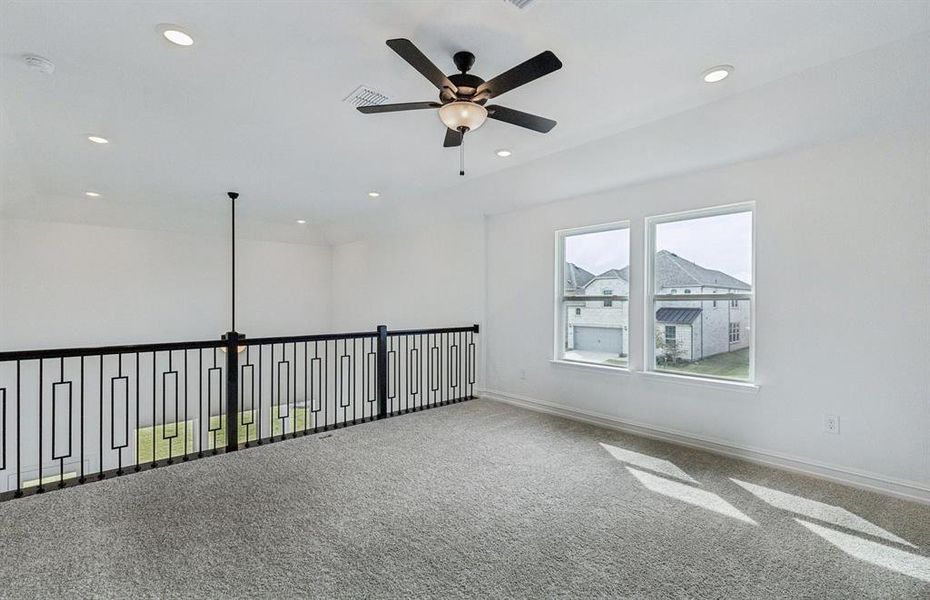 Spacious game room on second level Spacious game room on second level