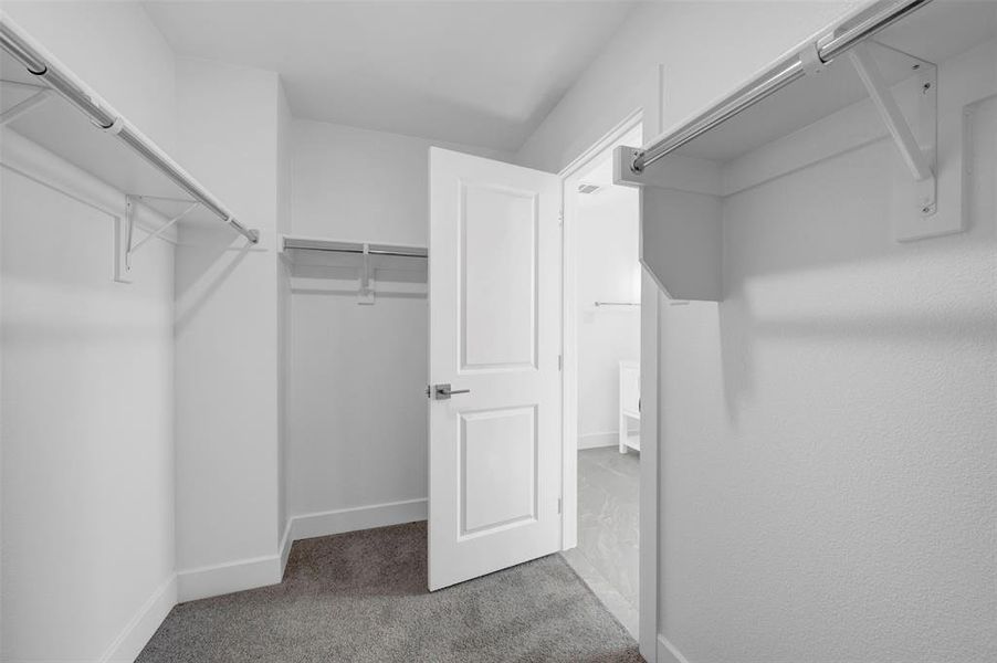 Spacious, unfurnished interior of a new home in Heritage Ranch, Sherman (Image 22).