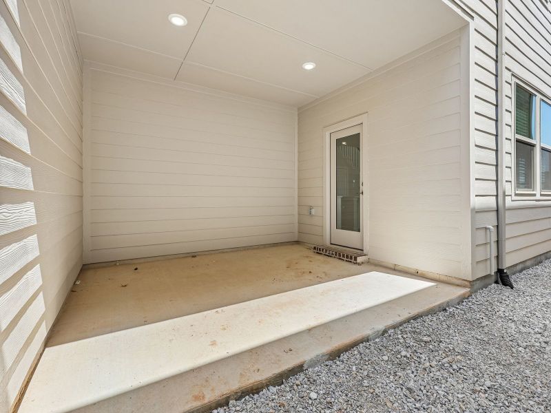 Exterior details and patio area of a home in Oak Ridge Park, Corinth (Image 3). Exterior details and patio area of a home in Oak Ridge Park, Corinth (Image 3).