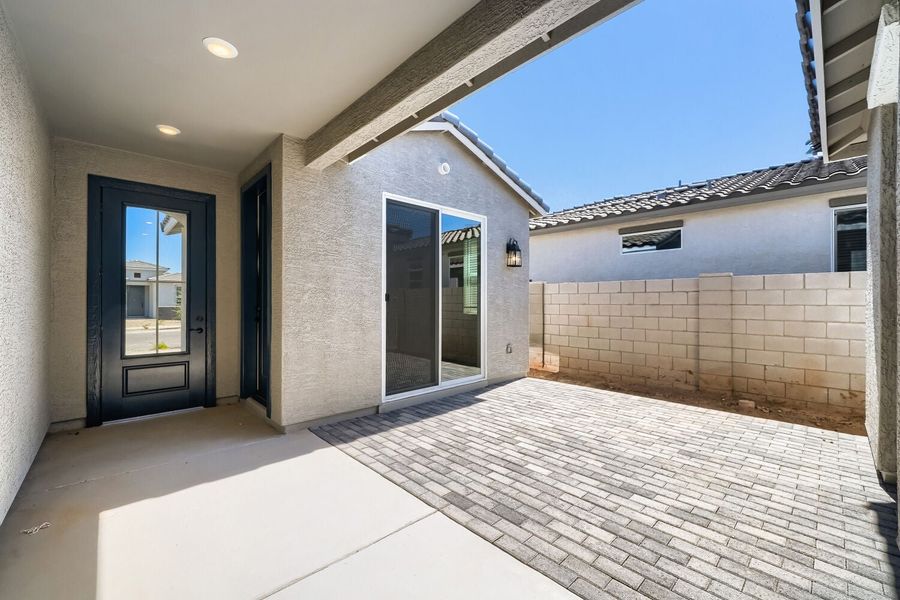 New Home in Surprise, AZ.  - Slide 33