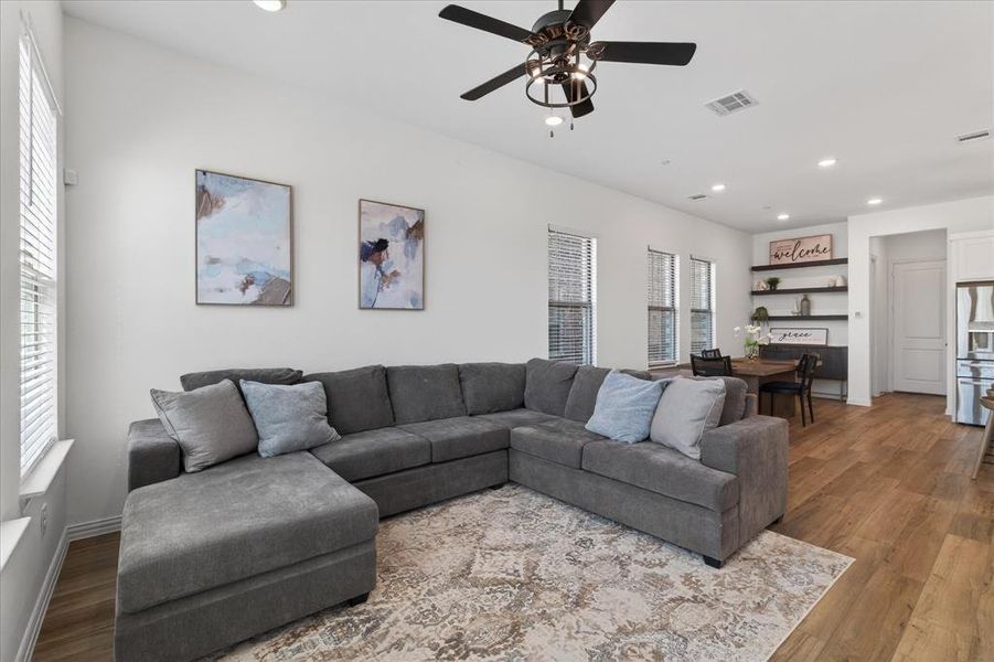 Furnished interior view inside a new home in , Sachse (Image 7).