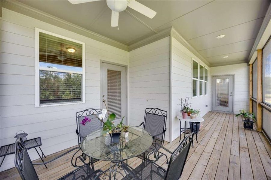 Exterior details and patio area of a home in , Gainesville (Image 23).
