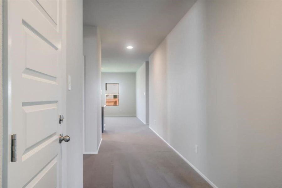 Spacious, unfurnished interior of a new home in Oaks at San Gabriel, Georgetown (Image 27).