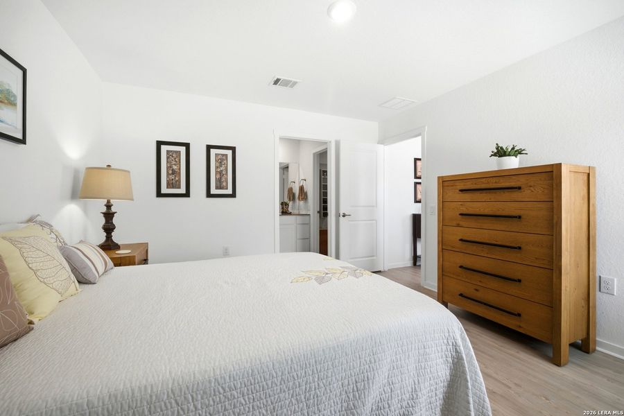 Furnished interior view inside a new home in Tarasco Gardens, San Antonio (Image 5). Furnished interior view inside a new home in Tarasco Gardens, San Antonio (Image 5).