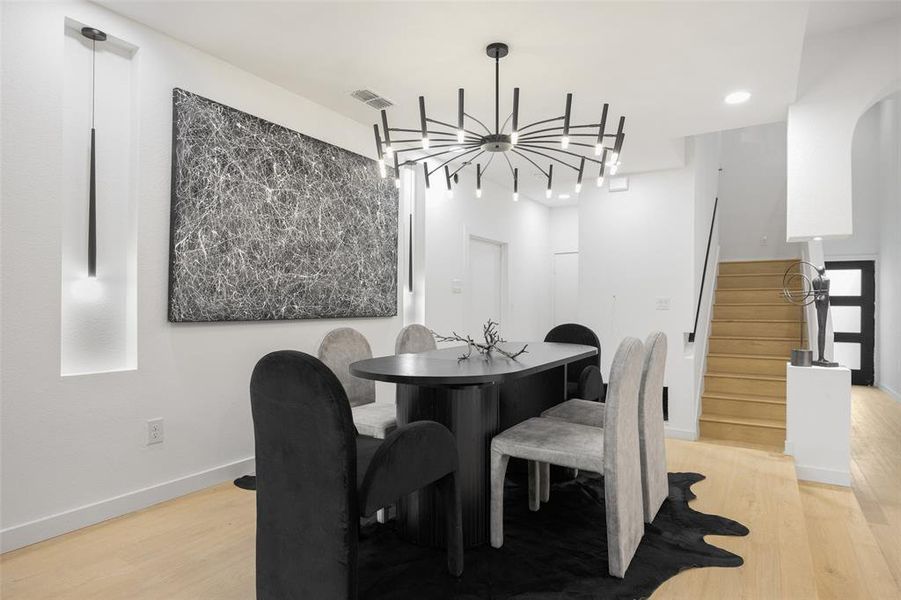 Furnished interior view inside a new home in , Dallas (Image 8).