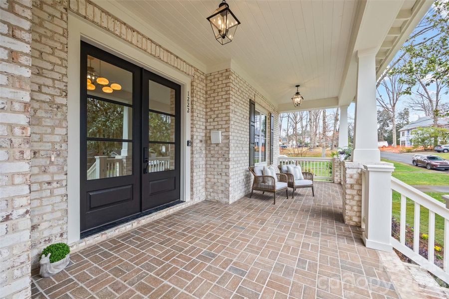 Exterior details and patio area of a home in , Charlotte (Image 3).