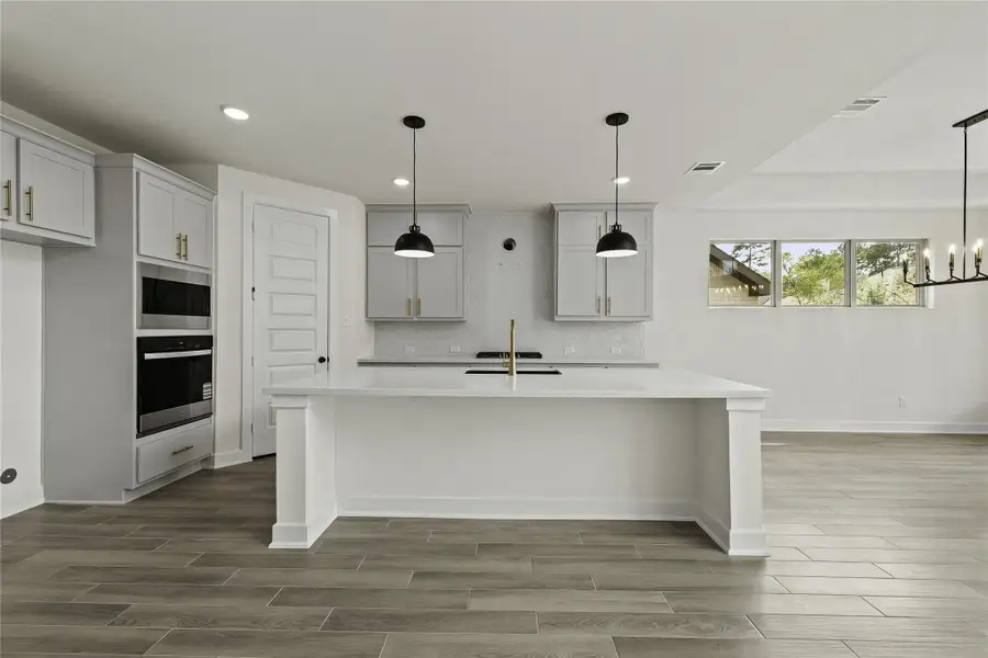 Image 1 of a home in The Woodlands Hills – 55'. Image 1 of a home in The Woodlands Hills – 55'.