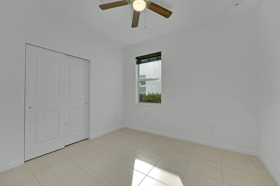 Spacious, unfurnished interior of a new home in , Stuart (Image 24).