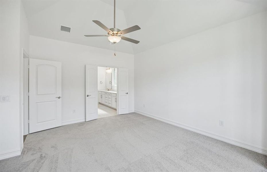 Spacious primary suite