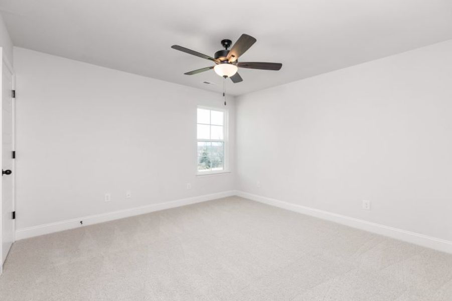 Spacious, unfurnished interior of a new home in Avondale, Greensboro (Image 72).