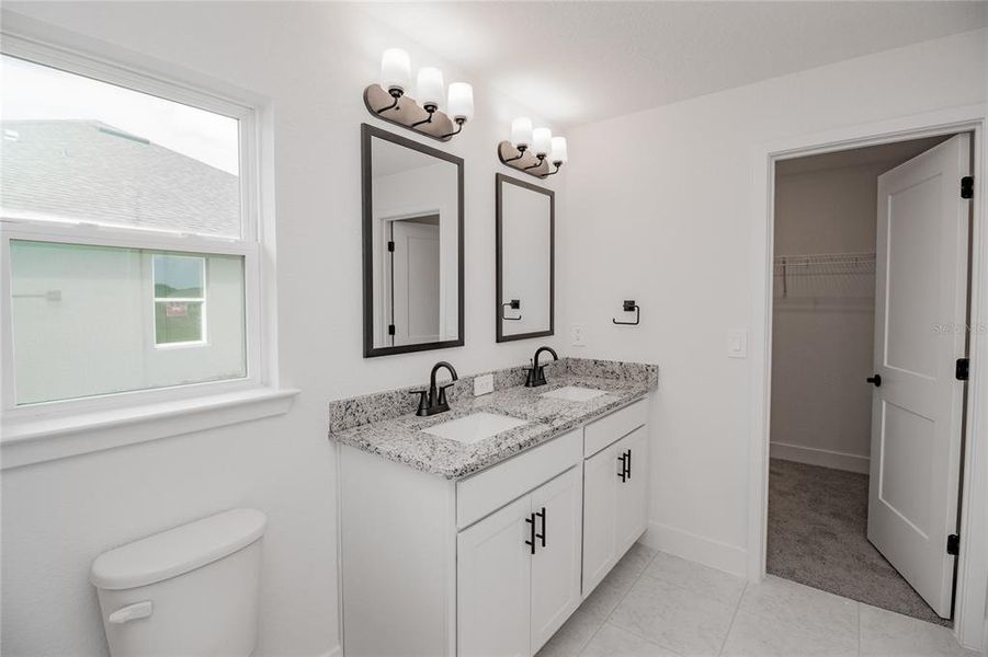 Furnished interior view inside a new home in Hickory Ridge Estates, Lake Wales (Image 7).