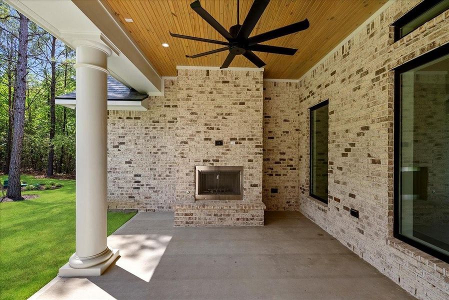Exterior details and patio area of a home in , Montgomery (Image 31).