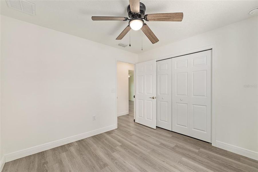 Spacious, unfurnished interior of a new home in , Belleview (Image 34).
