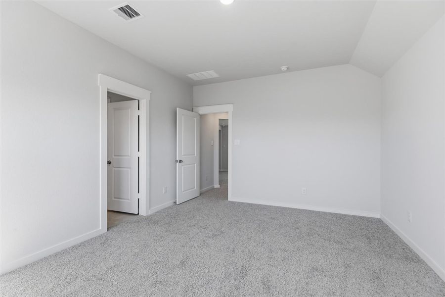 Spacious, unfurnished interior of a new home in Colony at Pinehurst, Pinehurst (Image 22).