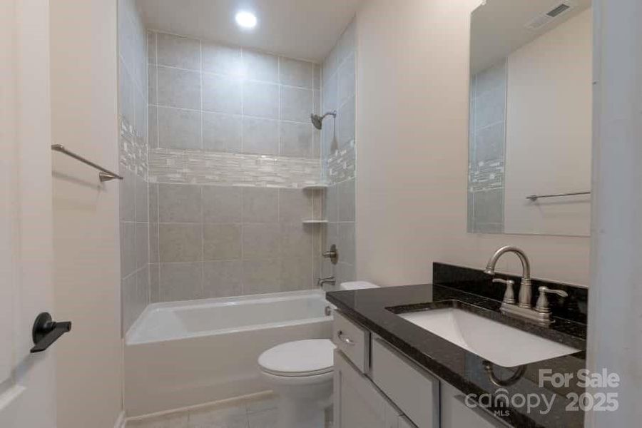 Furnished interior view inside a new home in , Gastonia (Image 4).