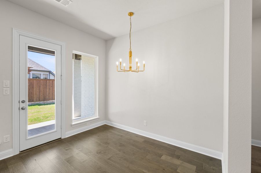 Spacious, unfurnished interior of a new home in Bridgewater, Midlothian (Image 26).